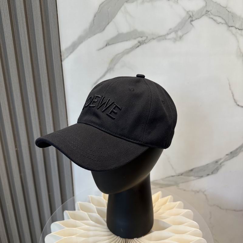 Loewe cap dx (117)