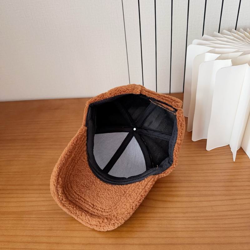 Loewe cap dx (863)