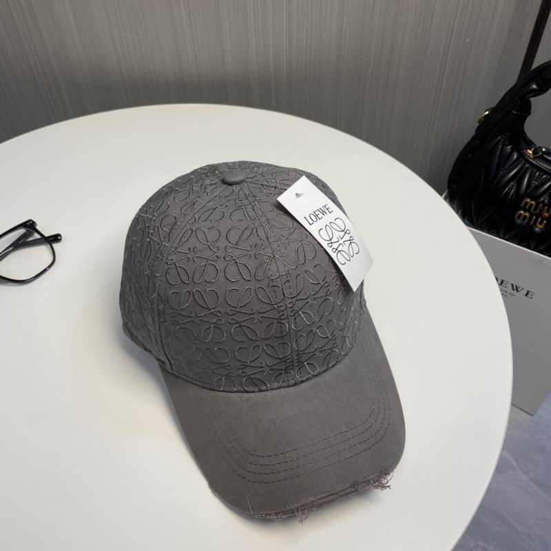 Loewe cap dx (973)