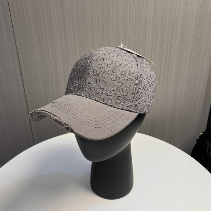 Loewe cap dx (977)