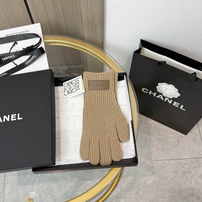 Loewe gloves 50 (18)