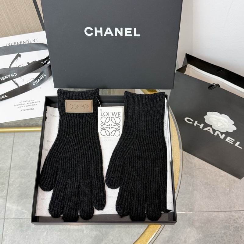 Loewe gloves 50 (26)