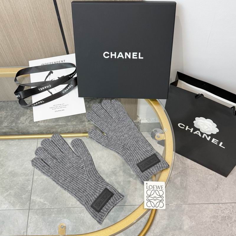 Loewe gloves 50 (29)