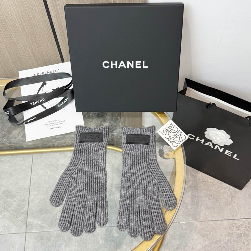 Loewe gloves 50 (33)
