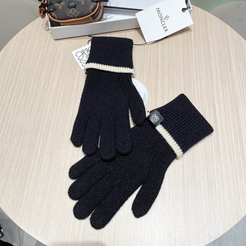 Loewe gloves 52 (9)