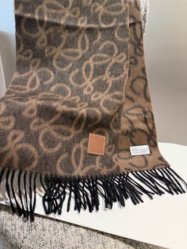 Loewe scarf 180X32cm E21 (11)