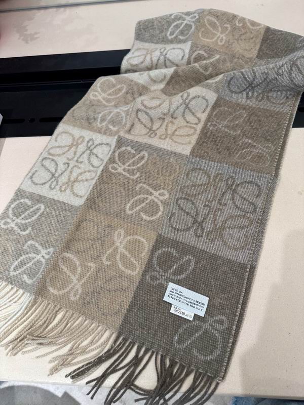 Loewe scarf 40X200cm E50 (4)