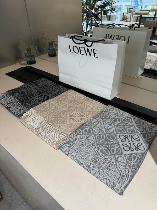 Loewe scarf E23 (15)
