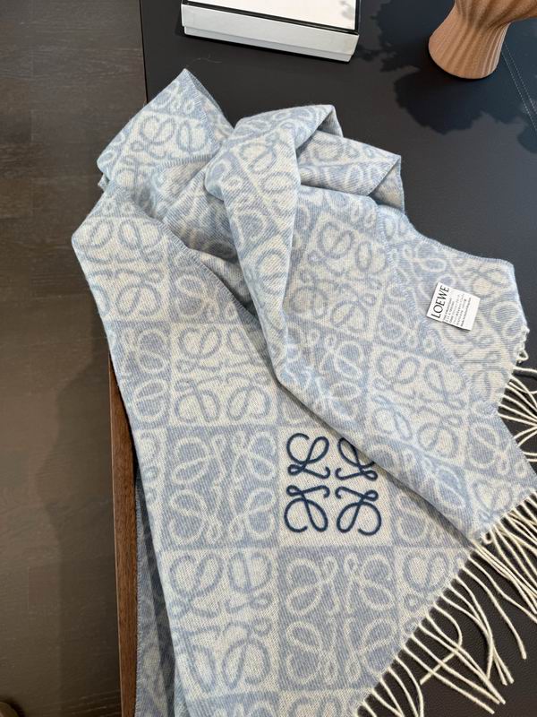 Loewe scarf E23 (25)