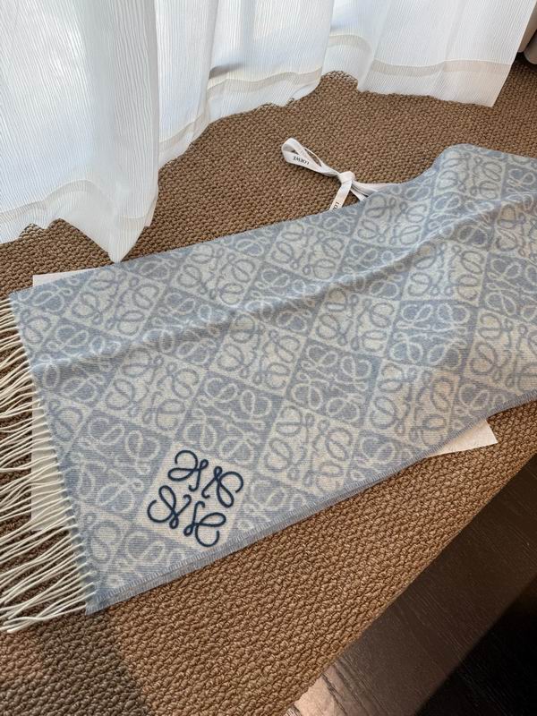 Loewe scarf E23 (27)