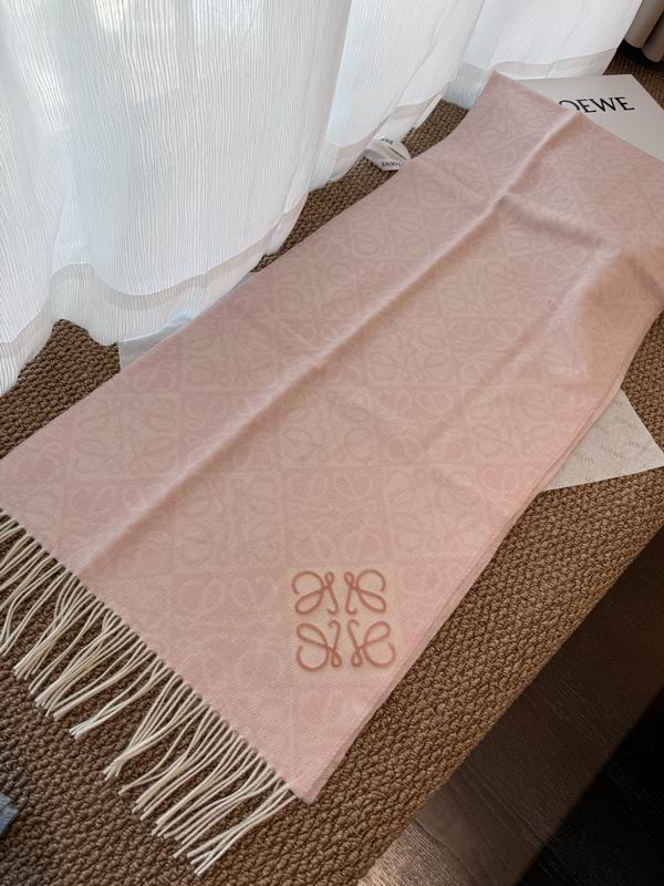 Loewe scarf E23 (35)