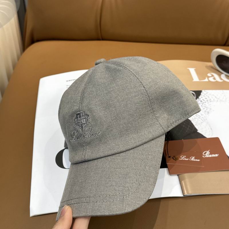 Loro Piana cap dx (384)