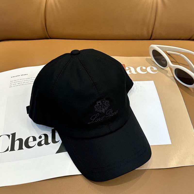 Loro Piana cap dx (399)