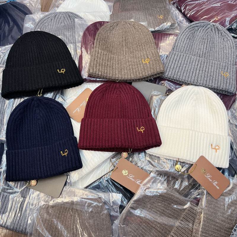 Loro Piana hat (2420)