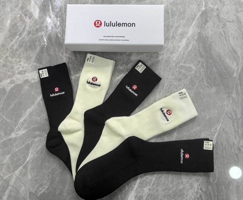 Luluemon Socks (139)