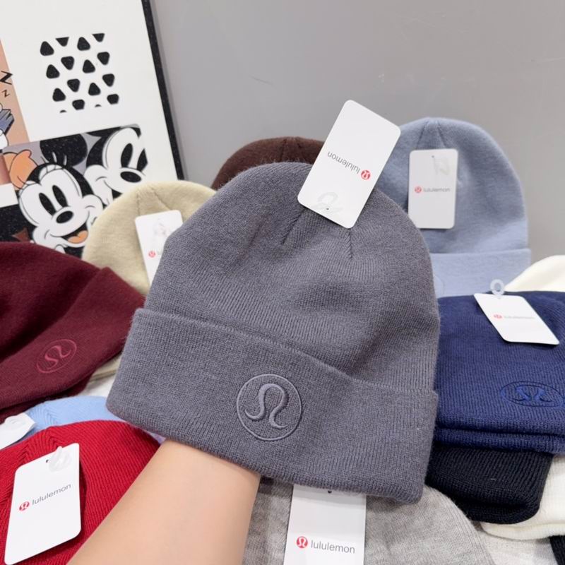 Luluemon hat (2482)