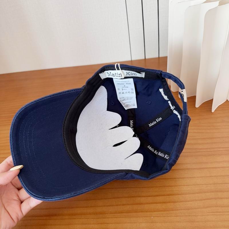 Matin Kim cap dx (423)