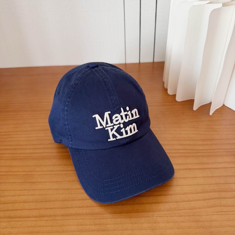 Matin Kim cap dx (427)