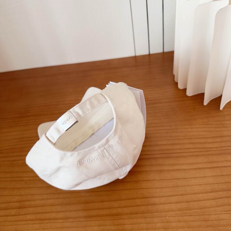 Matin Kim cap dx (444)