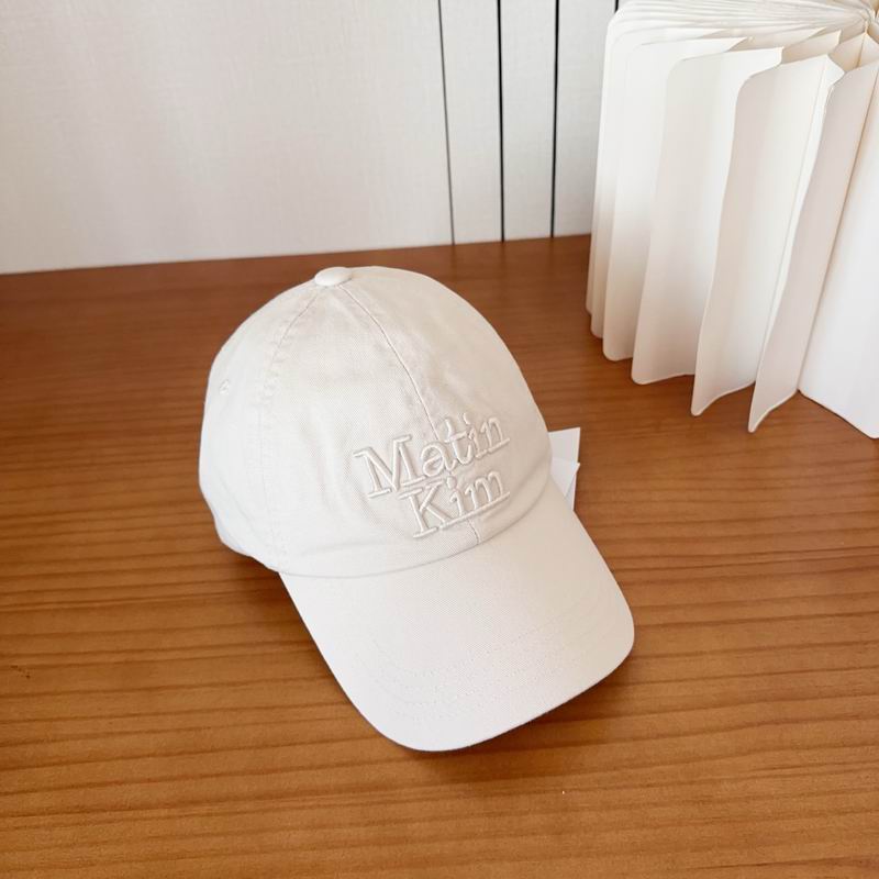 Matin Kim cap dx (447)