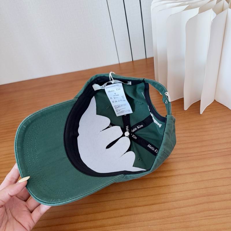 Matin Kim cap dx (451)