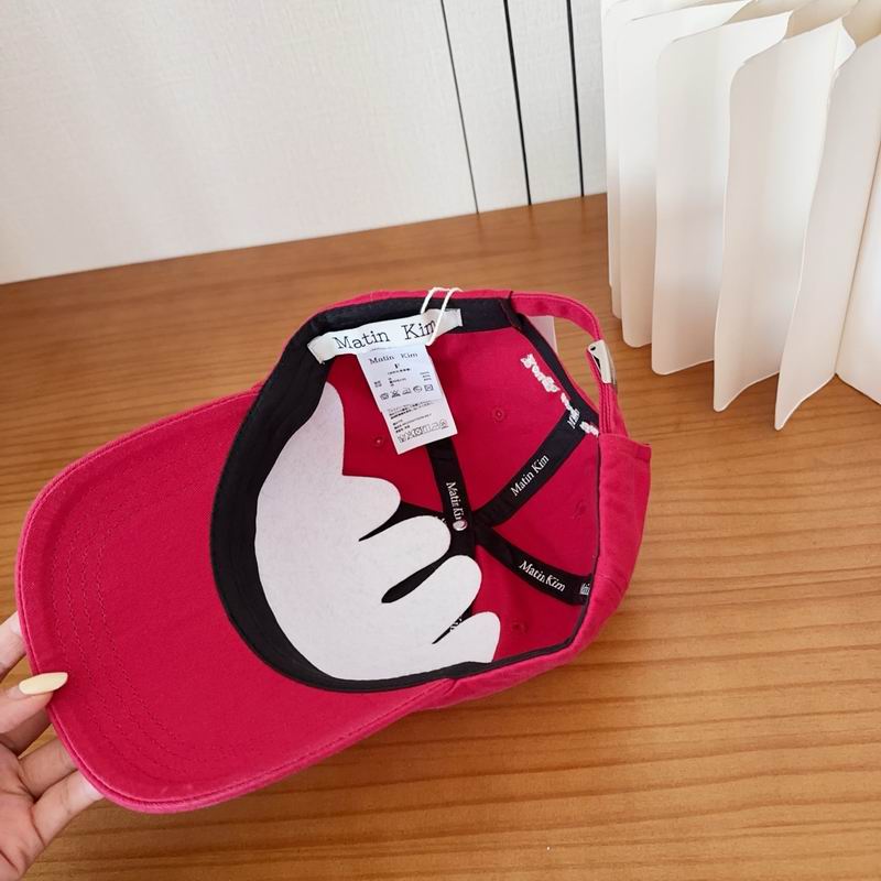 Matin Kim cap dx (460)