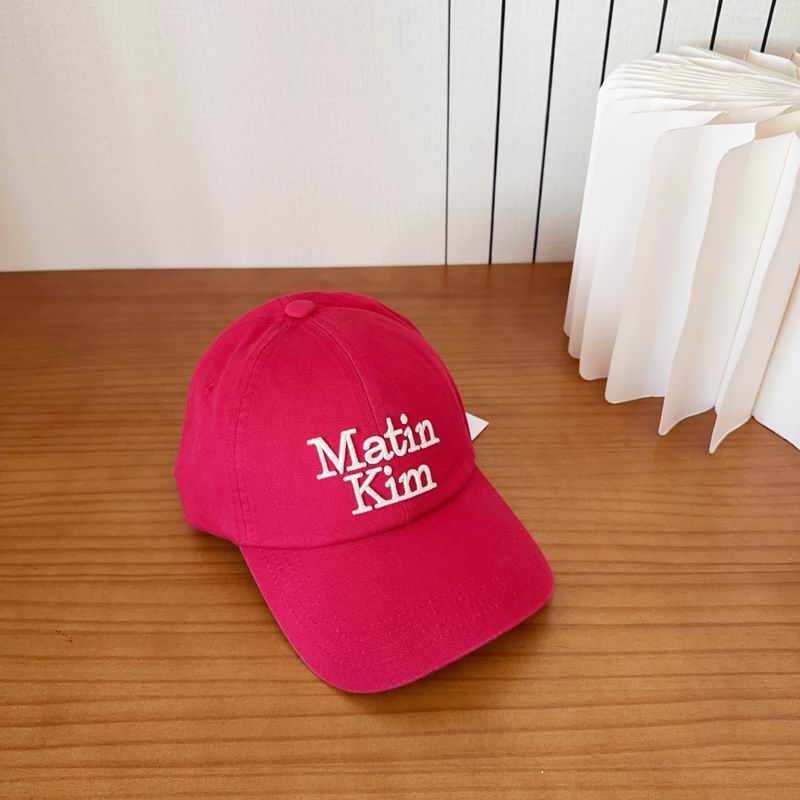 Matin Kim cap dx (463)