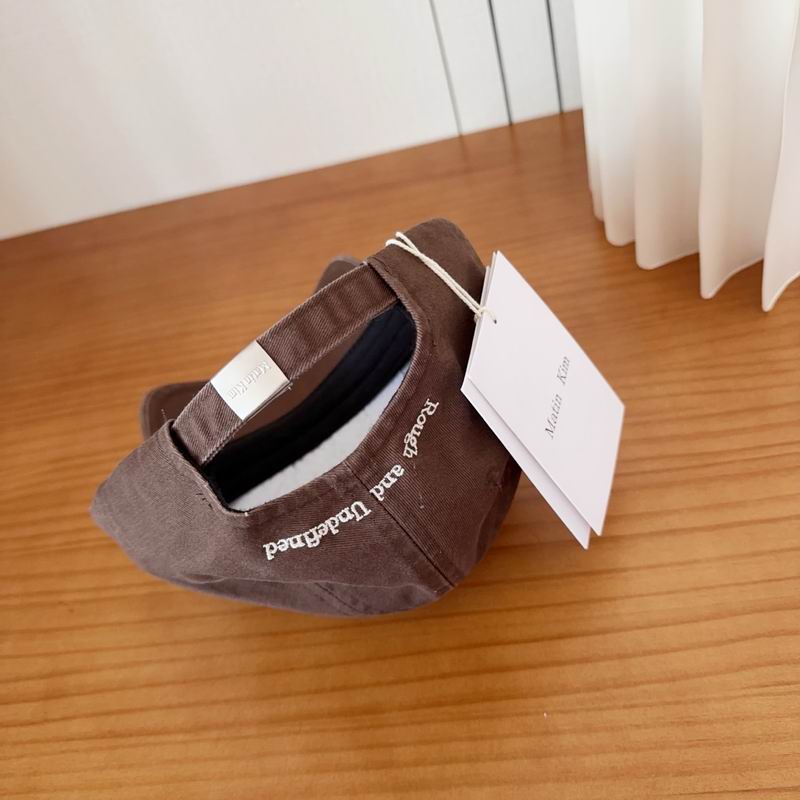 Matin Kim cap dx (476)