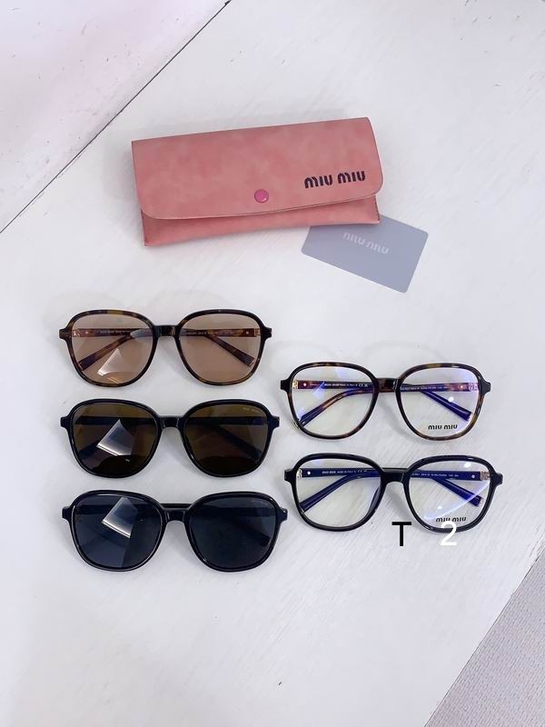 MiuMiu  B01 58 18-140 b09