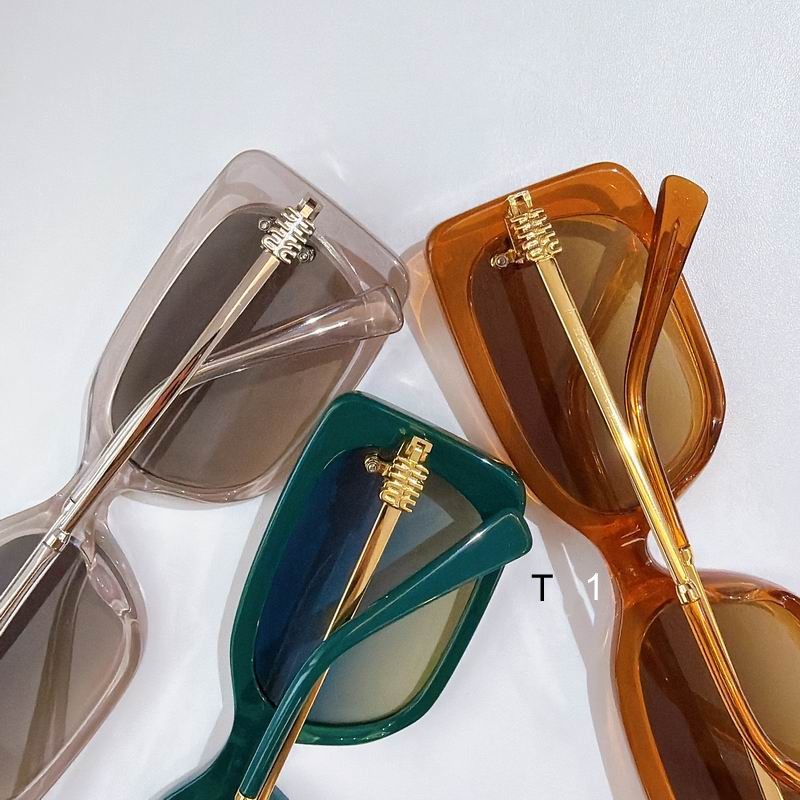 MiuMiu 161AV 59 18 142 a08