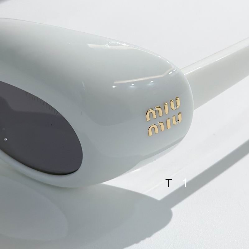 MiuMiu 7131 52 22-140 a07