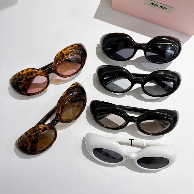 MiuMiu 7131 52 22-140 a09