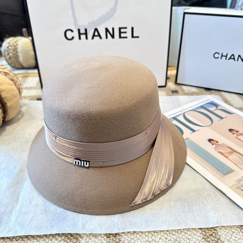 MiuMiu Top Hat (3)