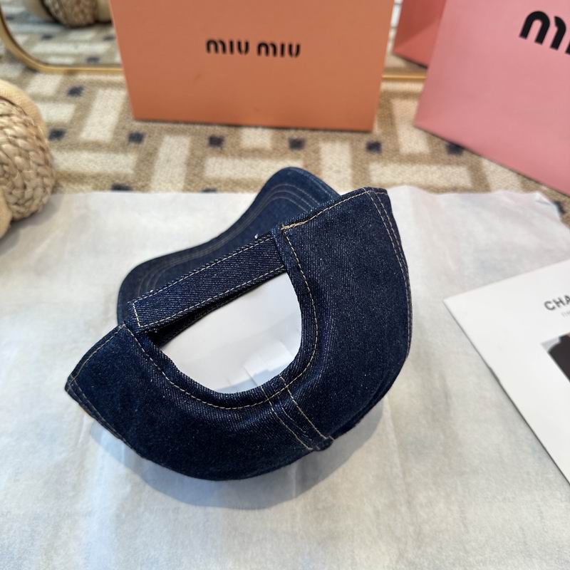 Miumiu Cap (613)