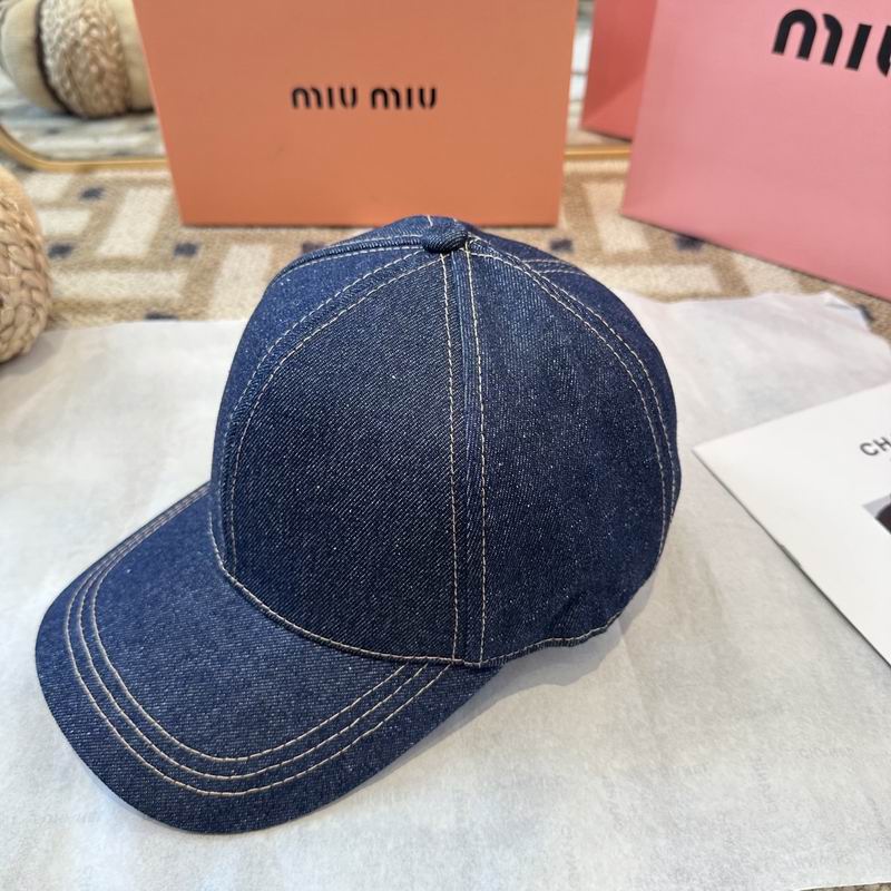 Miumiu Cap (619)