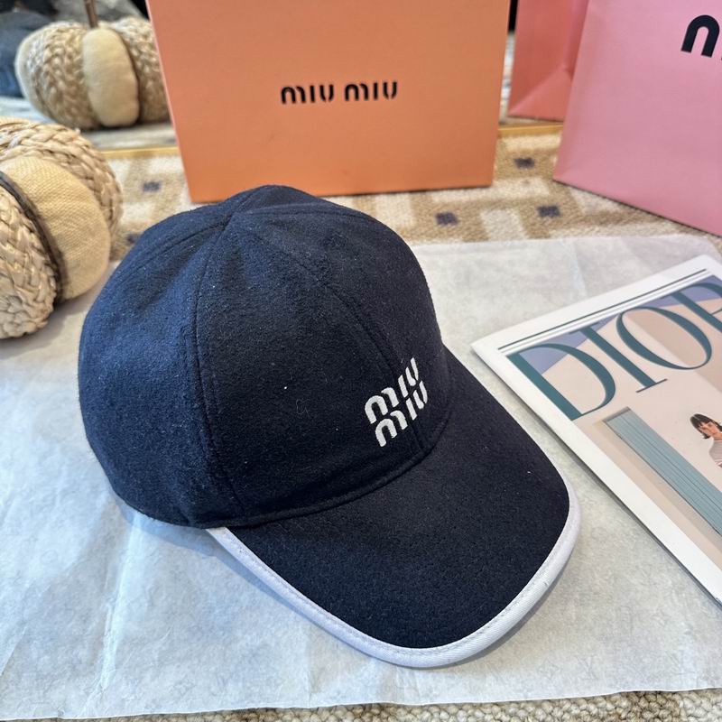 Miumiu Cap (646)
