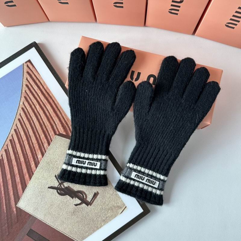 Miumiu Gloves 155 (22)