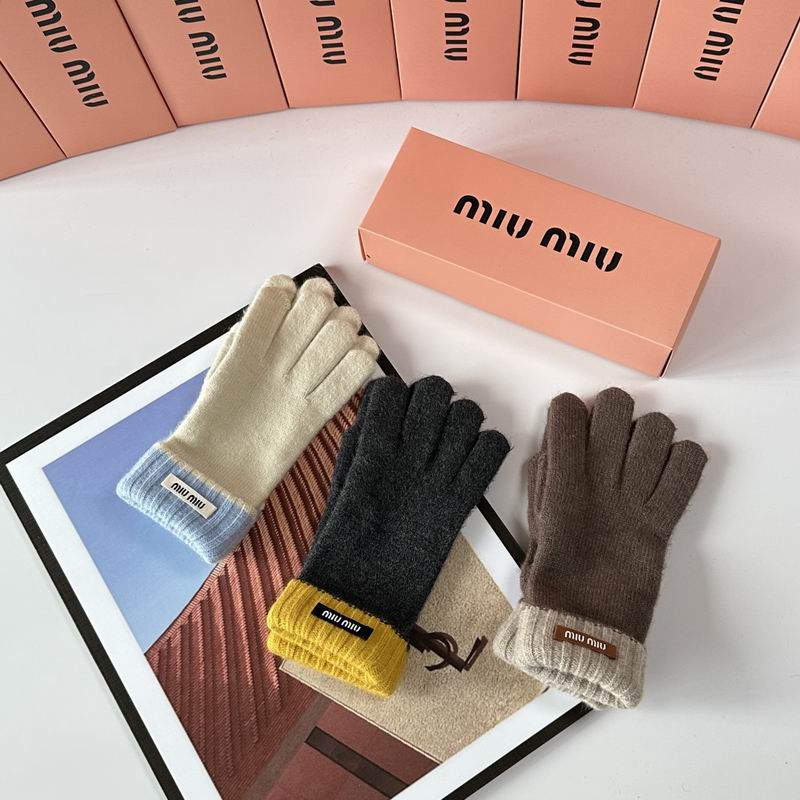 Miumiu Gloves 37 (12)