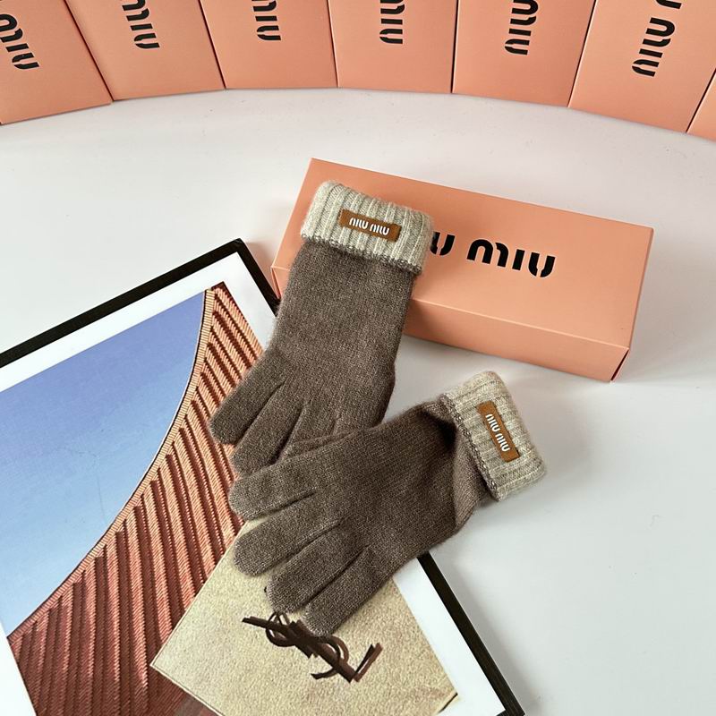 Miumiu Gloves 37 (15)