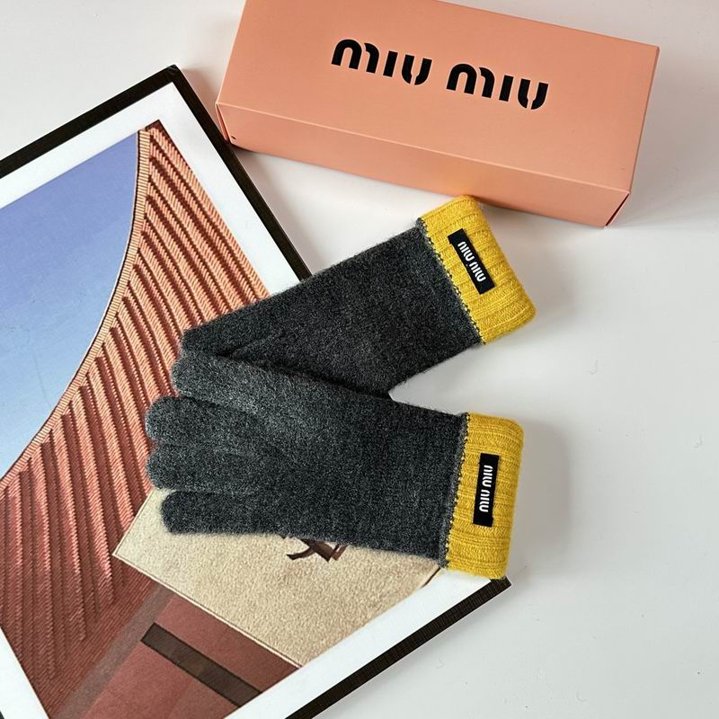 Miumiu Gloves 37 (5)