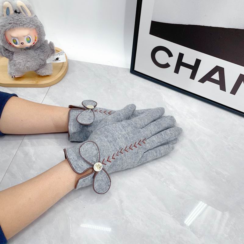 Miumiu Gloves dx (245)