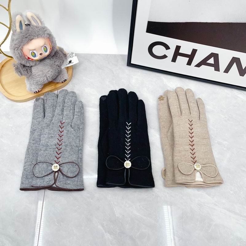 Miumiu Gloves dx (253)
