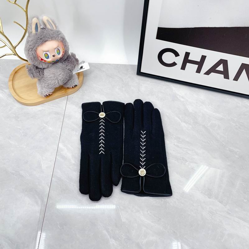 Miumiu Gloves dx (259)