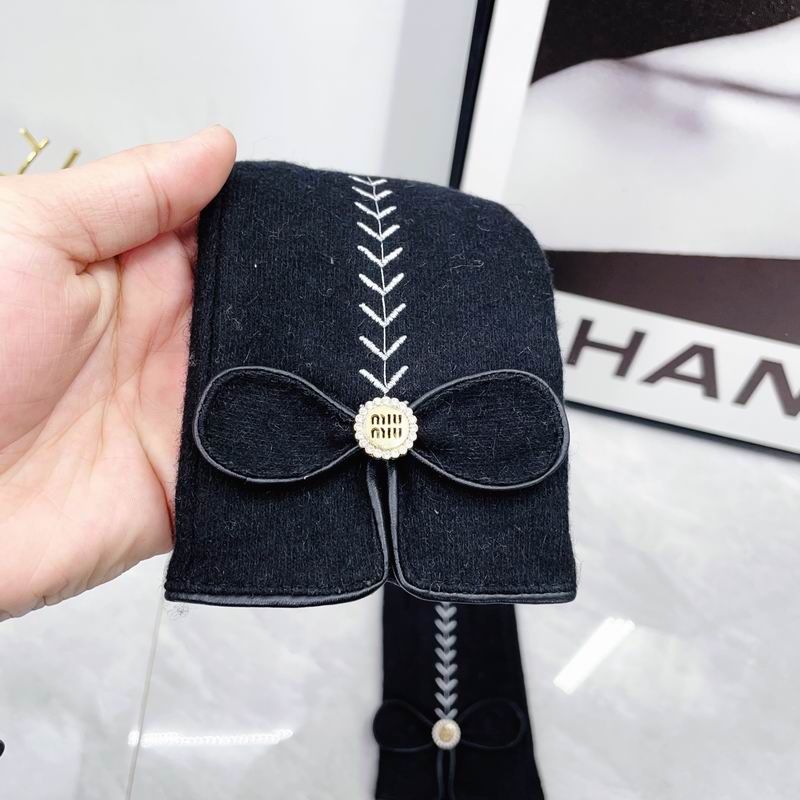 Miumiu Gloves dx (260)