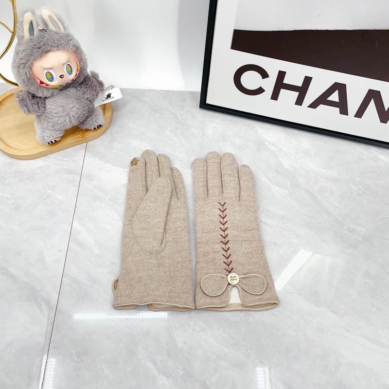 Miumiu Gloves dx (267)