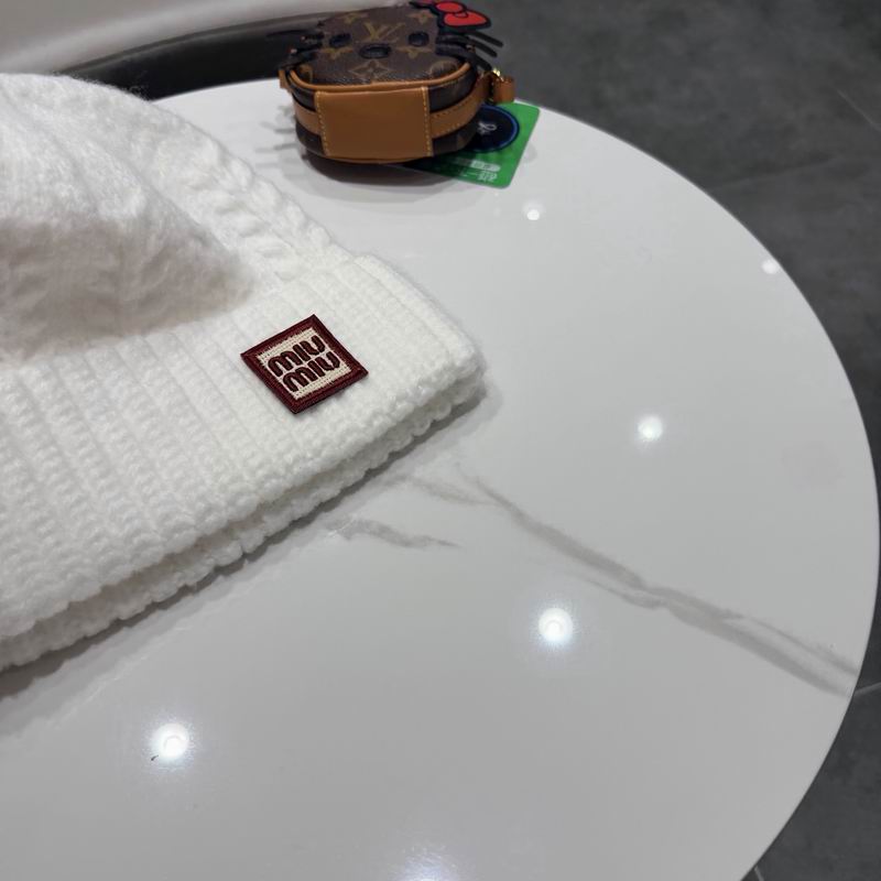 Miumiu Hat (5811)