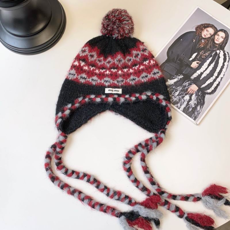 Miumiu Hat dx (2031)