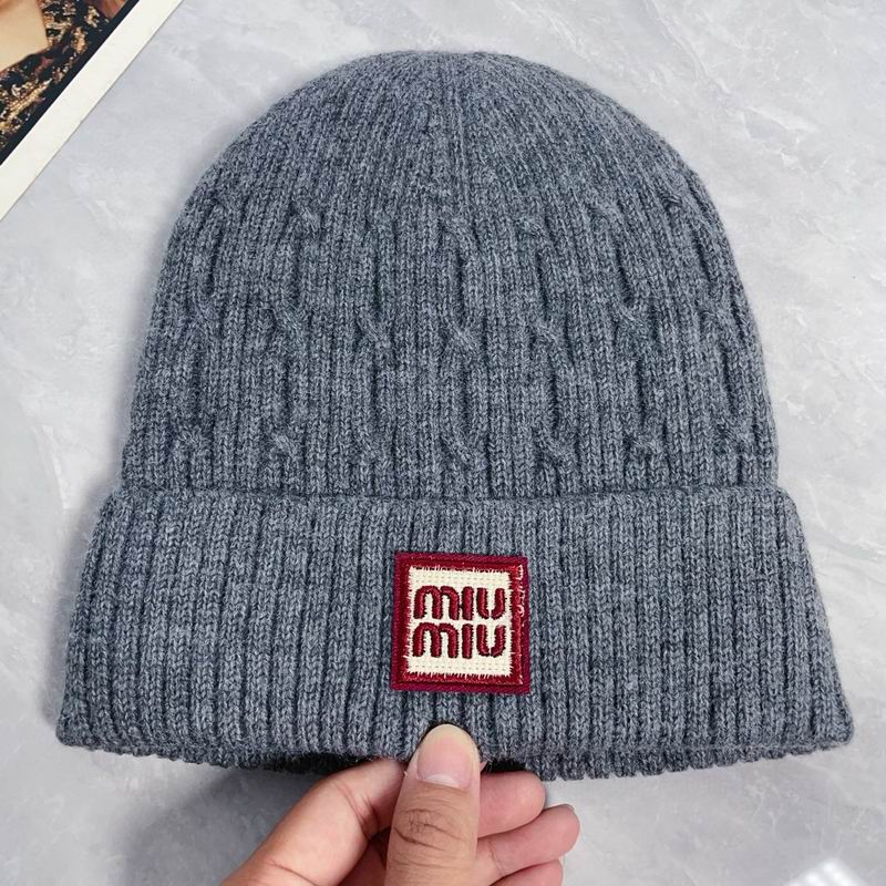 Miumiu Hat dx (401)