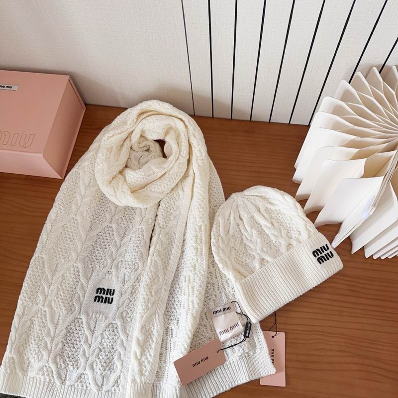 Miumiu Scarf Hat (229)