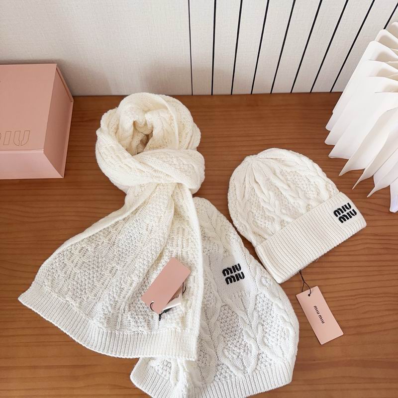 Miumiu Scarf Hat (230)
